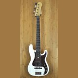 Alleva Coppolo 4/5 str typ Precision Bass alebo Jazz Bass