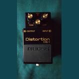 Prodám limitovanou verzi DISTORTION BOSS DS-1 černý BLACK