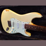 Stratocaster V6 Icon relic s DiMarzio Chopper+Kufr zdarma 