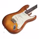 NOV&Aacute; CENA: Fender American Performer Stratocaster (U.S.A.)