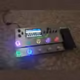 Mooer GE-300 s Kufrem a př&iacute;slu&scaron;enstv&iacute;m