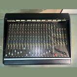 Soundcraft Series 400B 16-Channel 4-Bus Mixing Console