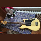 1978 Fender Musicmaster Bass s originálním pouzdrem