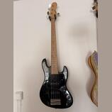 Sadowsky 5 za 4str. Fender Usa