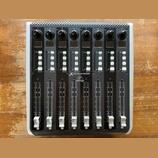 Behringer X-Touch Extender