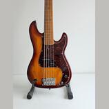 Sire Marcus Miller P5 Alder 5TS 2. gen. + gigbag