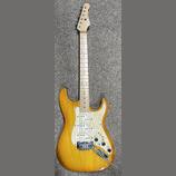 G&L USA FULLERTON DELUXE COMANCHE - POUZE PRODEJ
