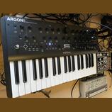 Modal Argon