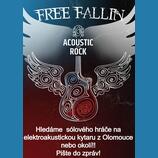 Sólový hráč na elektroakustickou kytaru