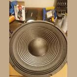 Prodám,2x 12 " reproduktory cca 150w 16 ohm ,cena za kus!