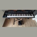 Syntezátor Roland Juno Di + monitor Roland CM 30