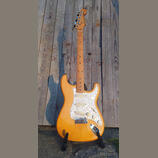 Stratocaster Aria PRO MADE IN JAPAN 70. LÉTA