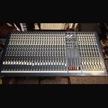Soundcraft LX7II 32ch