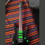 Sedmistrunná kytara Ibanez Steve Vai