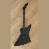 Epiphone Goth ’58 Explorer + Seymour Duncan Invader SH-8