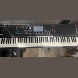 Yamaha MODX M8 