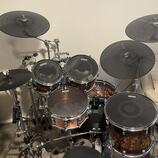 Evans Db One rock pack + cymbals 