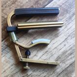 Kapodastr na dobro/reso squareneck Shubb C6b