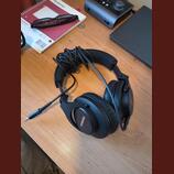 Studiová sluchátka Shure SRH440A