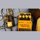 Efekt Boss OS-2
