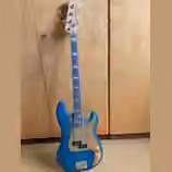 40th ANNIVERSARY squier Precision Bass