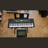 Klávesy Yamaha EZ-220 (stojan, sedák, brašna)