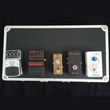 Nevyužité efekty,napájecí adaptér a pedalboard
