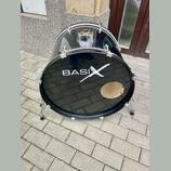 Basix  22"x16". 