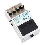 BOSS Tera Echo + BOSS pedalboardy