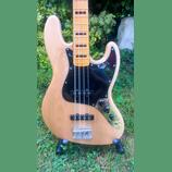 Fender Squier Classic Vibe 70s Jazz Bass