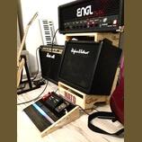 Amp Stand