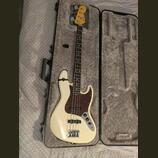 Spěchá - 2023 Fender Jazz Bass American Pro II RW OWT