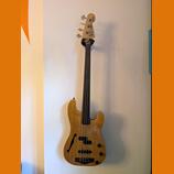 Unikátní Fender Acoustic Electric Precision Bass, Japan 1990