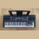 Yamaha kl&aacute;vesy PSR E363, kompletn&iacute; př&iacute;slu&scaron;entsv&iacute;, super stav
