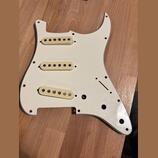 Fender Custom Shop Texas Special snímače + pickguard