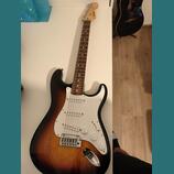 Fender Standard Stratocaster LRL 3TS