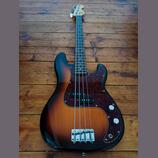 Squier Standard Precision Bass 