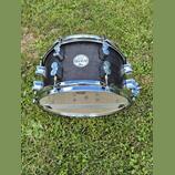 pdp by dw concent maple snare 13x7