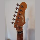 NOVÁ Jet Guitars JS-700 Roasted Maple, Red