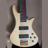Schecter Stiletto Custom 5 jak nov&aacute;