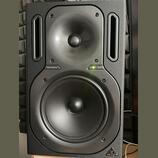 Prodám aktivní studiové monitory Behringer Truth B2031A – pá