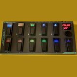 Černý kontrolér s nápisy PACER a nektar. Zařízení obsahuje řadu podsvícených tlačítek s popisky Preset, Track, Solo, Mute, Rec Arm, Click, Patch ▼ a…