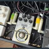 Predam Git.Efekt MXR BLS ZAKK  Chorus, 