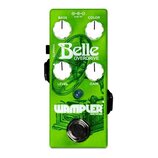 Zelený kytarový efekt pedál s nápisy BASS, COLOR, LEVEL a GAIN u čtyř bílých oválných ovladačů. Uprostřed je bílý nápis Belle OVERDRIVE a v dolní čás…
