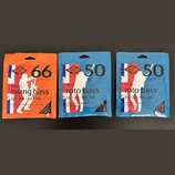 Tři uzavřená balení basových strun. První balení je oranžové s nápisy Rotosound, 66, RS66LE swing bass a rozměry 50 · 70 · 85 · 110. Další dvě balení…