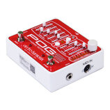 Kytarový efekt s bílým šasi a červeným horním panelem. Na panelu je bílý nápis POG POLYPHONIC OCTAVE GENERATOR a logo electro-harmonix NEW YORK CITY,…