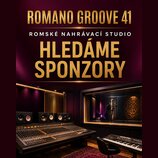 Fotografie znázorňuje interiér nahrávacího studia s velkým míchacím pultem, studiovými monitory a klavírním nástrojem. V horní části je text „ROMANO…