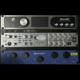Fotografie zachycuje tři rackové studiové procesory umístěné nad sebou. Horní zařízení je šedý kompresor s nápisem Bettermaker MASTERING COMPRESSOR,…