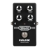 Černý efekt pedál s čtyřmi stříbrnými otočnými ovladači popsanými jako BASS, TREBLE, GAIN a MASTER. Uprostřed je nápis RECTO DISTORTION v bílém rámeč…