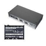 Fotografie zobrazuje šedý kovový box s konektory a jeho zadní panel. Na zadní straně jsou čtyři ethernetové porty s popisky CAST IN A, CAST IN B, CAS…